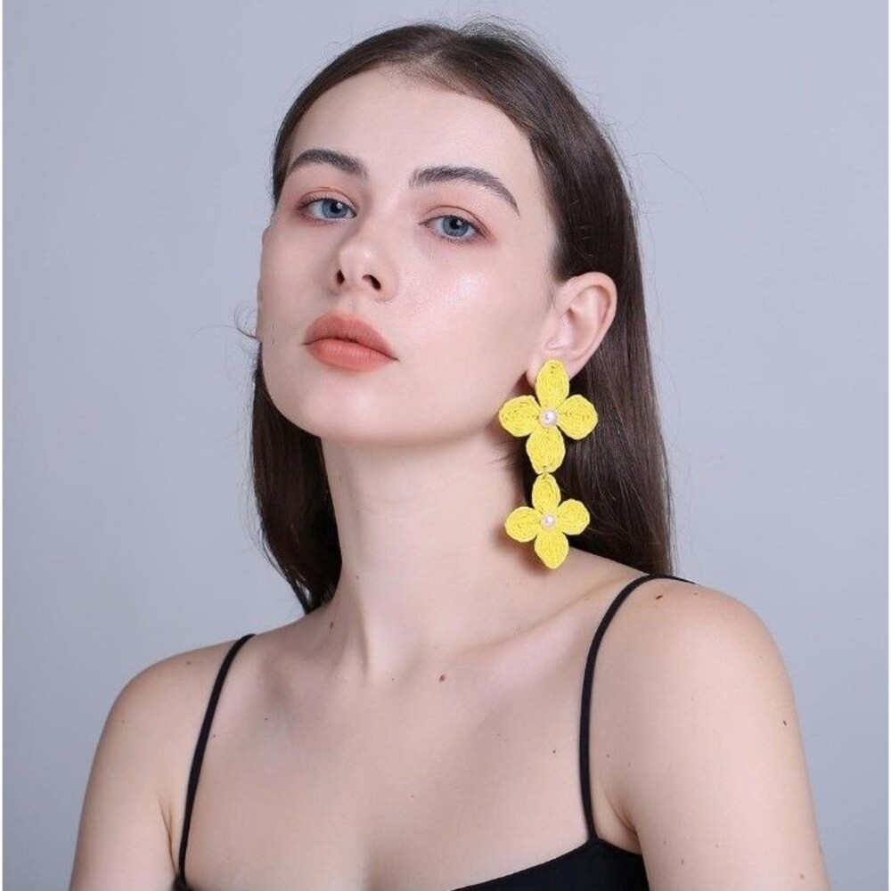 Gold floral Earrings yellow